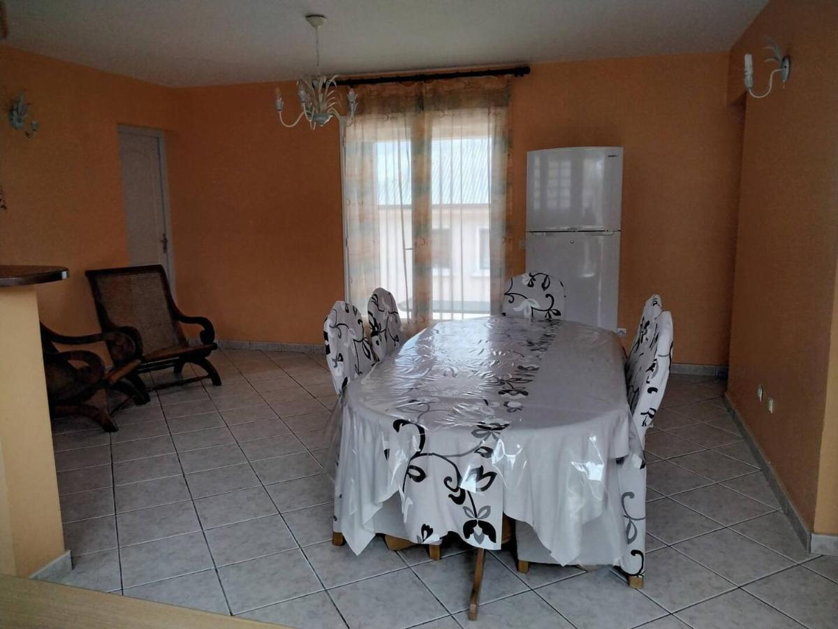 Chambre D'Hote Magdeleine Le Guillaume Luaran gambar